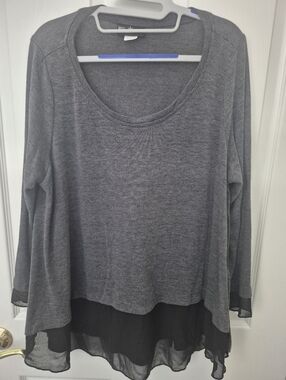 Moinlight Gray Long-Sleeve Tunic Layered Hem with Black Chiffon 2X